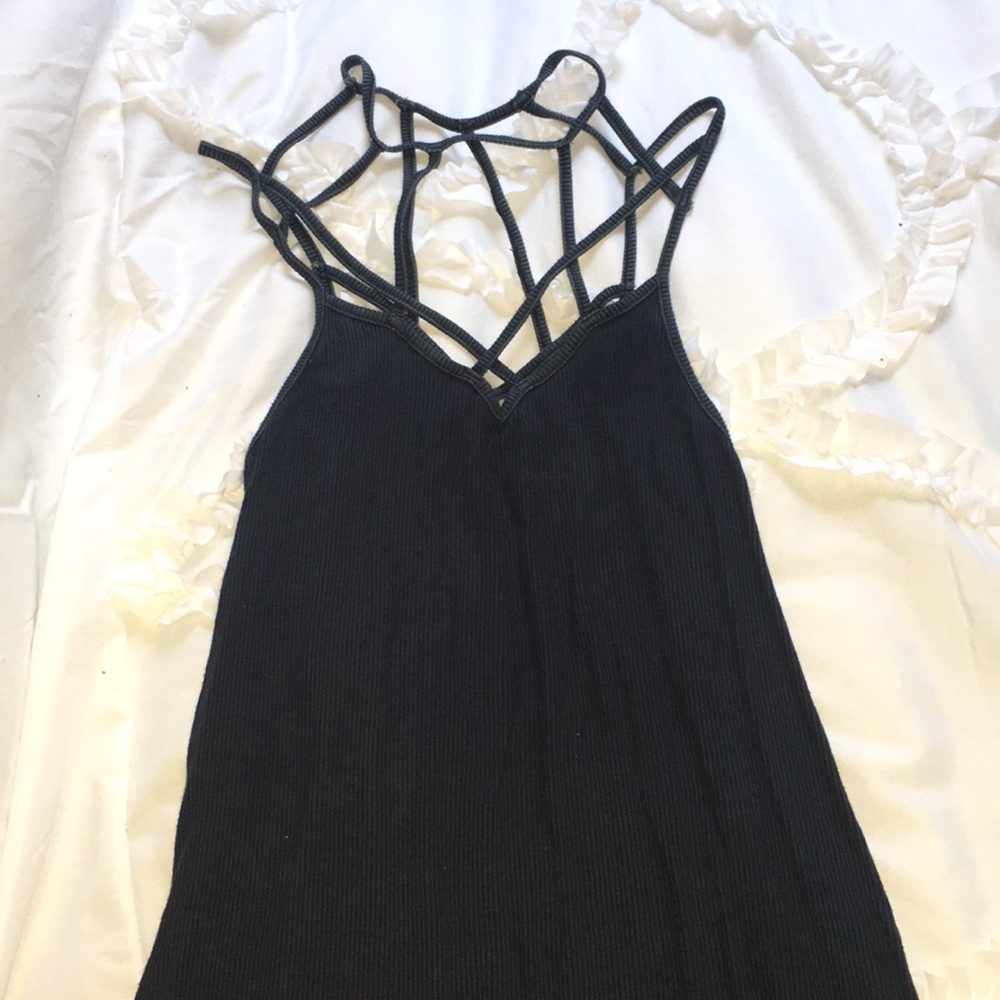 4 TRENDY Tops